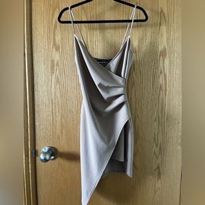 Asymmetrical Body on Dress With V Neck
